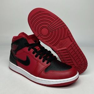 USED Men’s Nike Air Jordan 1 Mid Reverse Bred Shoes 554724-660 No Box